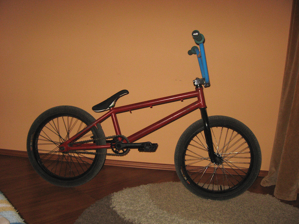 My bike with some new upgrades for thise year  New cranks new sprocket new grips and new pedals ! sorry for the qualitty