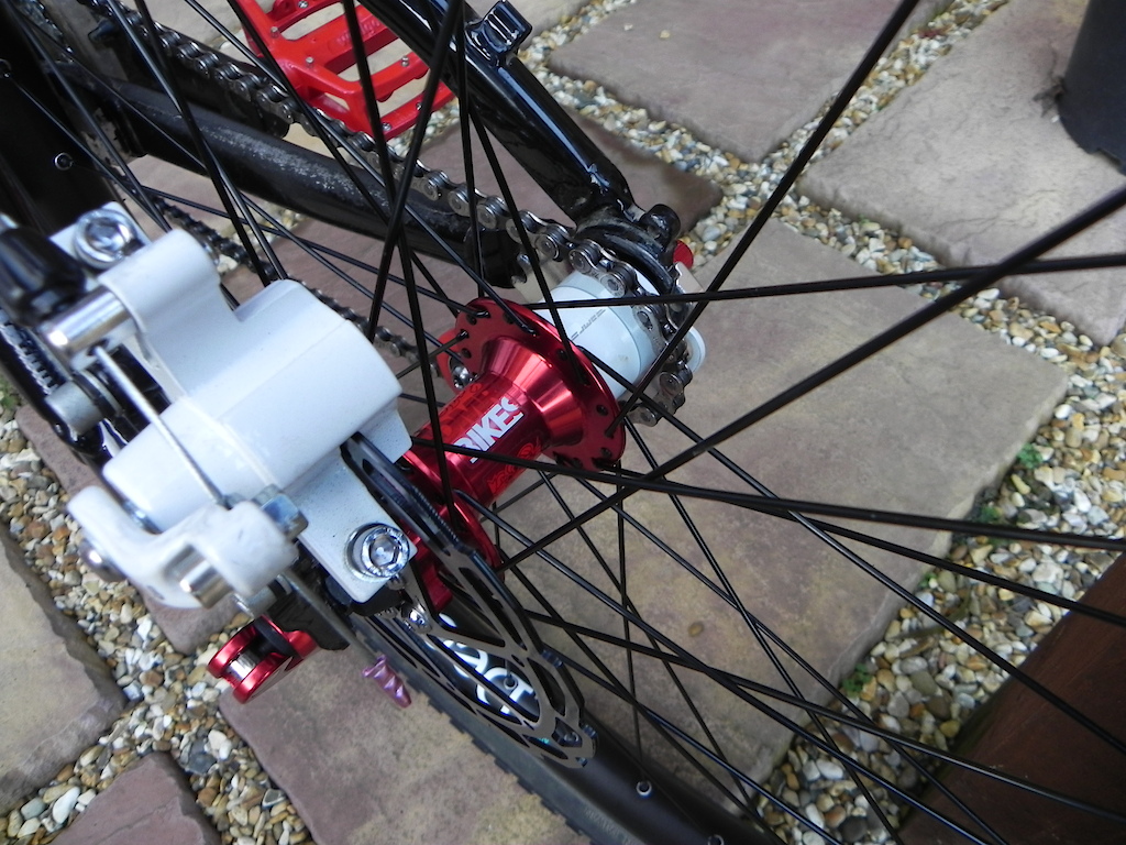Giant STP2 08