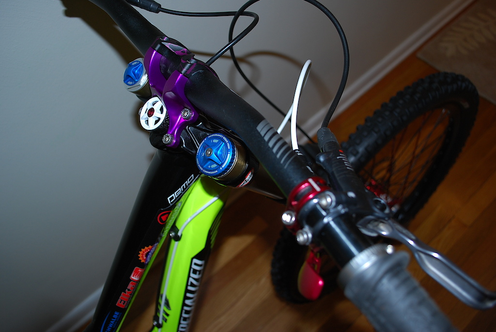 2011 Specialized Demo 8 II
38.06lbs
Still waiting on a ti spring