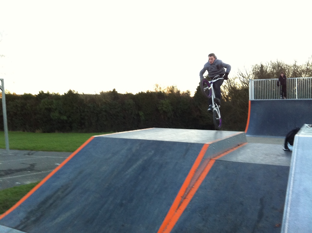 tuck on hand