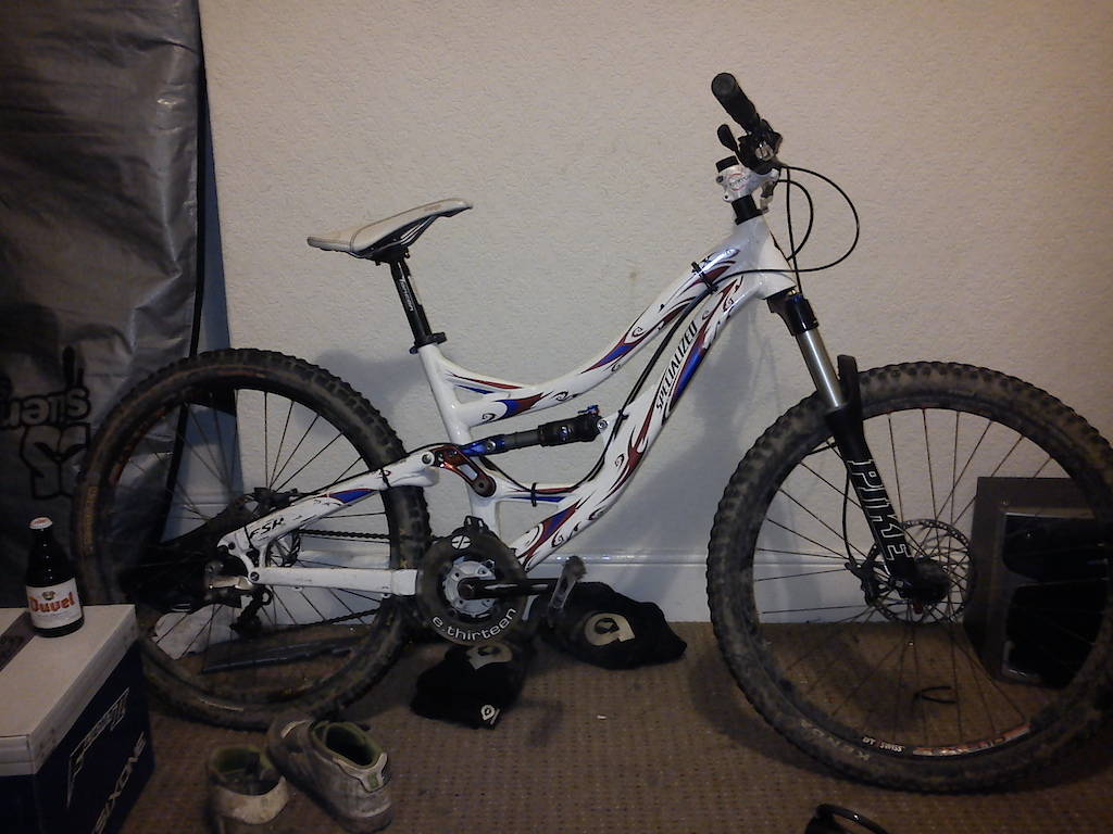 finally built, just need to chop the seatpost a bit