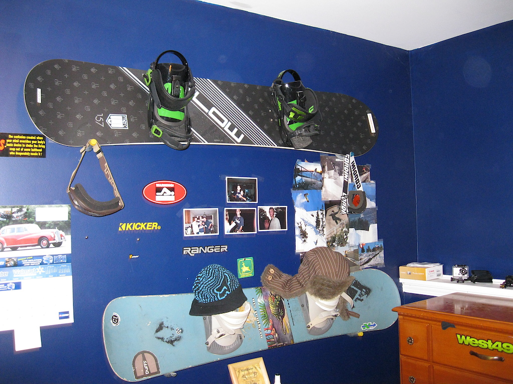 my new snowboard on top and old one on bottom
