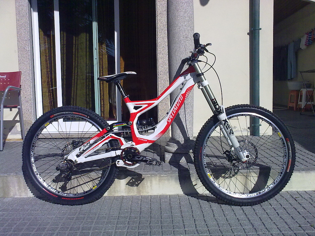 last up to kill berms! TI Spring! Original steel 350x3.25 = 550 grams Nuke Proof TI= 365 grams - Let`s do it!