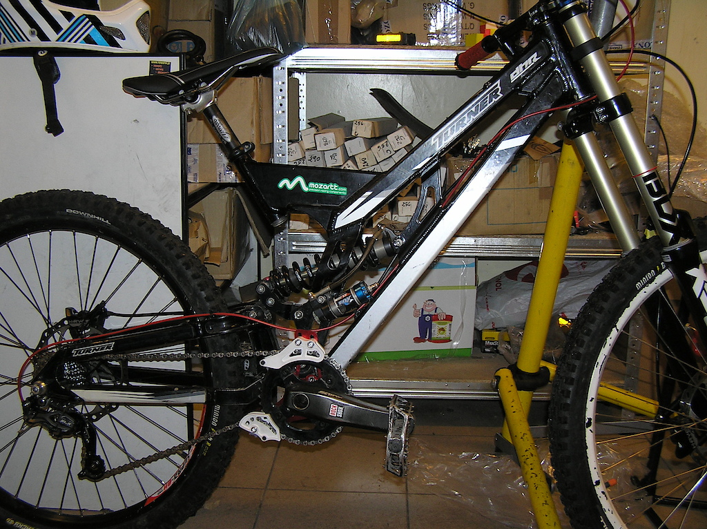 Turner DHR + Fox DHX 5.0 + Boxxer RC CL + Hayes Stroker Ace + Shimano Saint