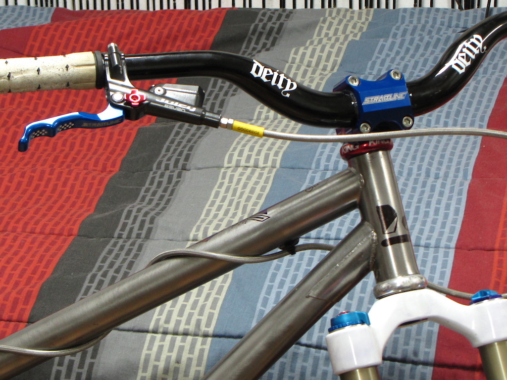 Closeup of bars, stem and brake
