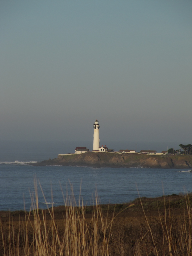 point rey lighthouse