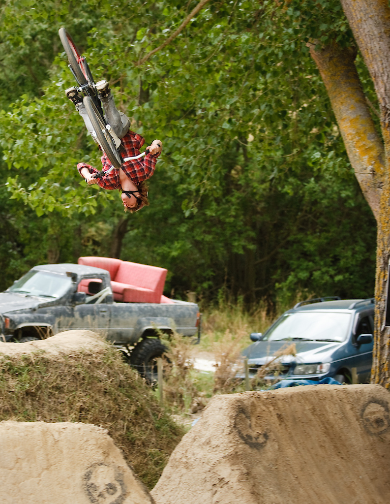bit of a jump jam