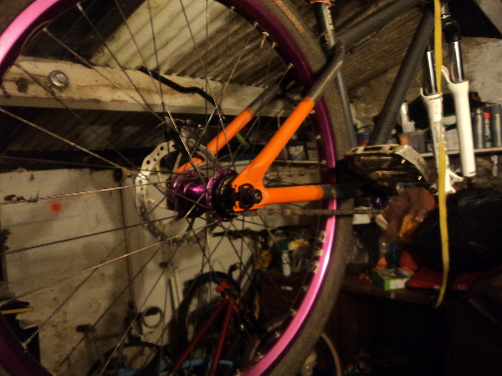 Bit of paint and new sprocket :D