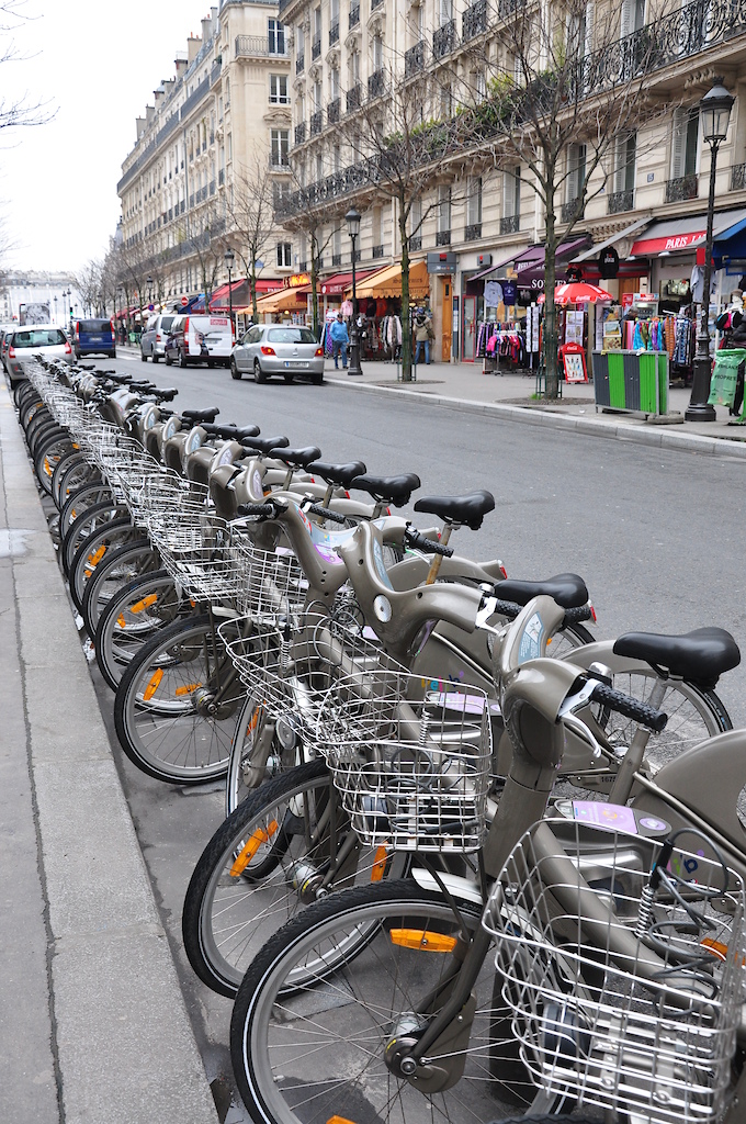 Bikes for rent at Paris