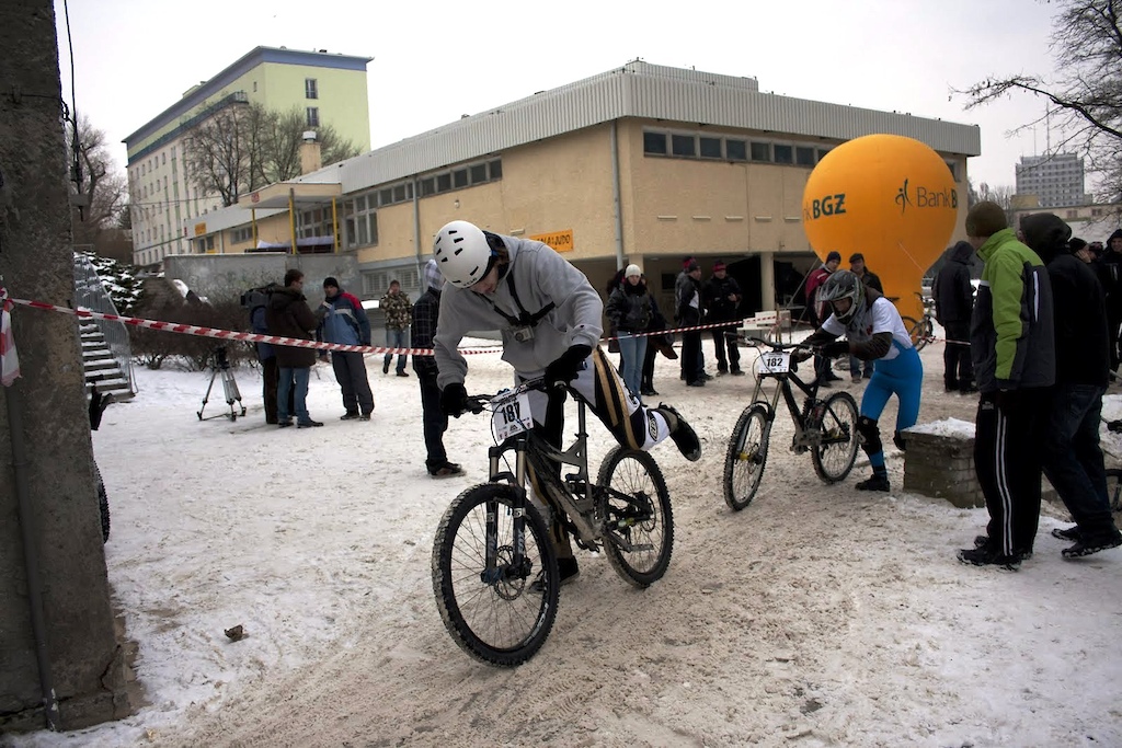 cross country race on dh / fr bikes ;)
