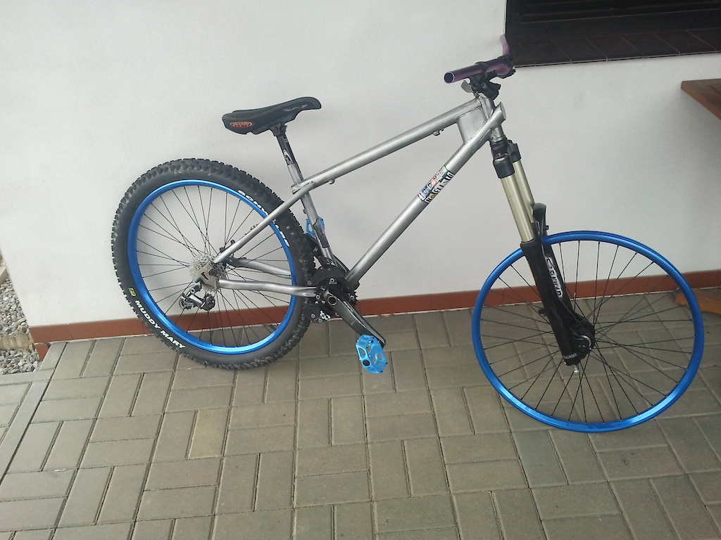 Almos finished bike for 2011.