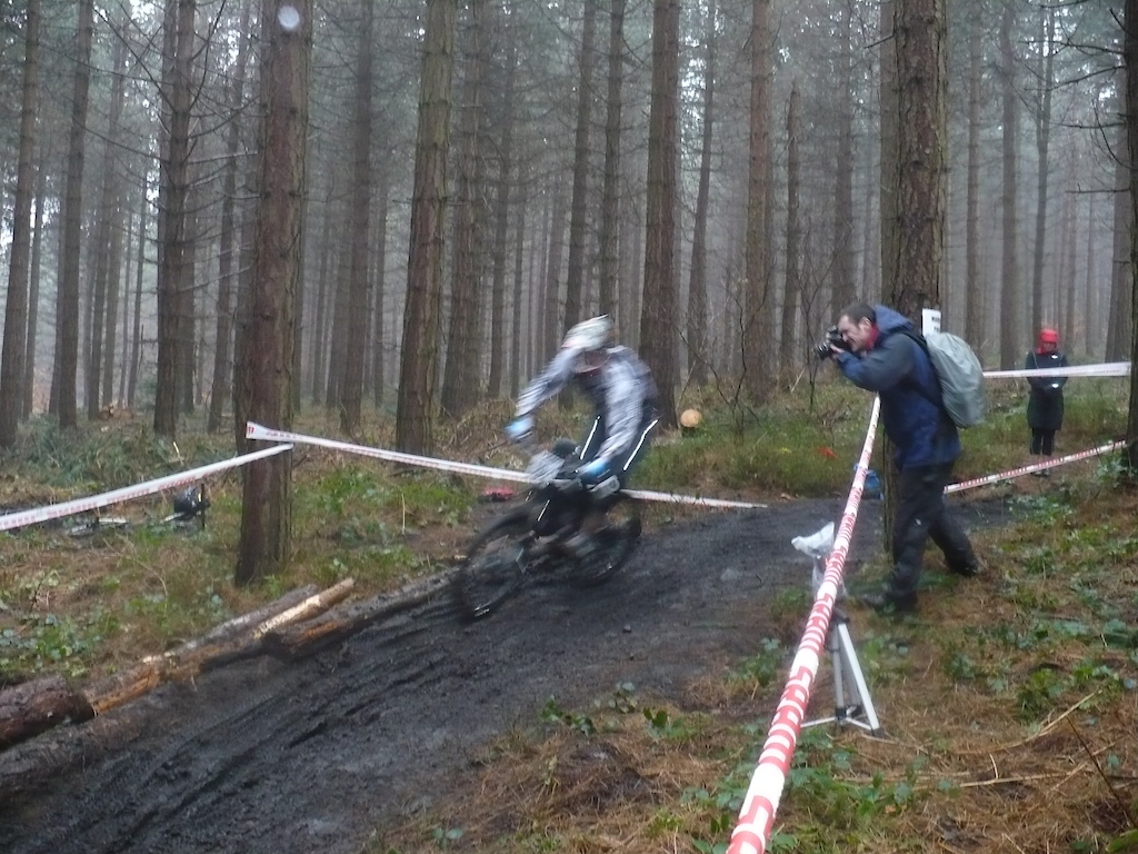 Series of pics from the Steel City DH series (MUDFEST) in Greno Woods, Sheffield, taken with a Panasonic Lumic LZ4