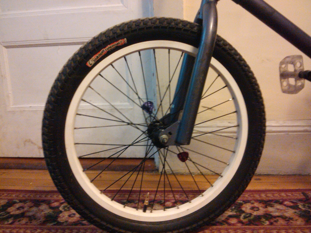 fbm double walled front rim with shadow tire
