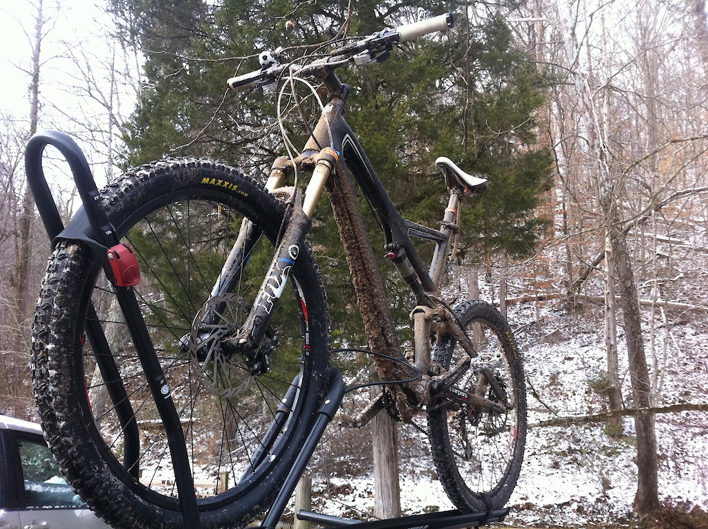 Back at the car and loaded up on the Subaru... accumulated a inch of solid ice/mud on the down tube.  Front D was locked in the middle ring by about the 4th mile.  An awesome solo ride in the snow...
