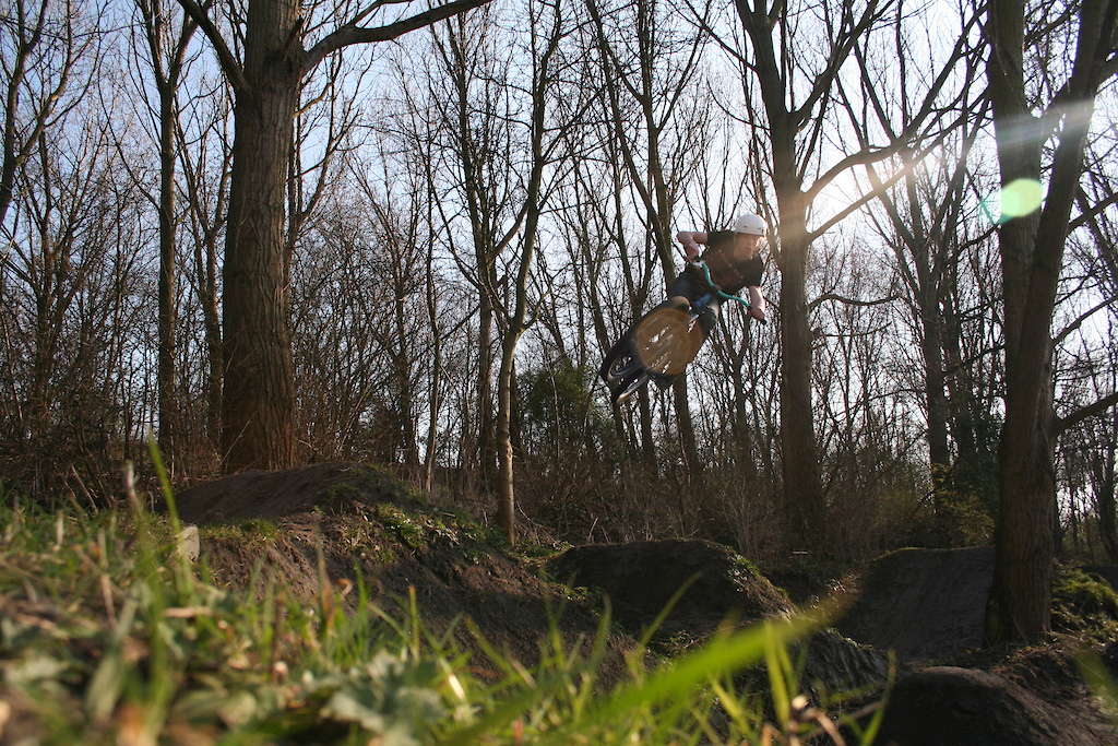 jumping of the big line into a corner