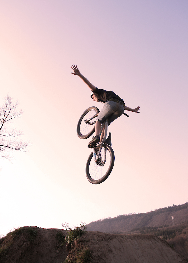 without hands

photo by Daniel Niedermeier