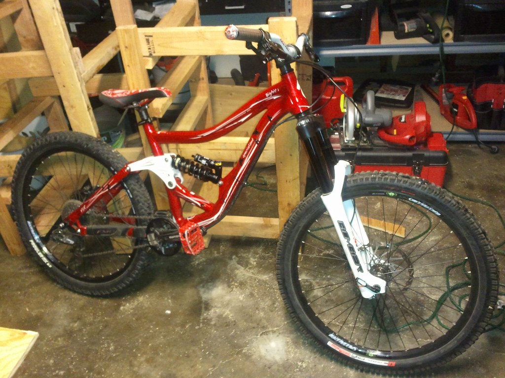 new rear shock x-fusion vector hlr