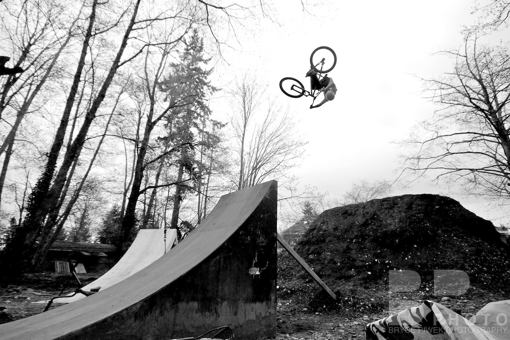 Anthony Messere. One of probably a dozen frontflips that he stomped on this jump; not to mention on all three of his bikes.
3 on the bmx, 2 on the hardtail, 4-5 on the slopebike. Watch out for this kid