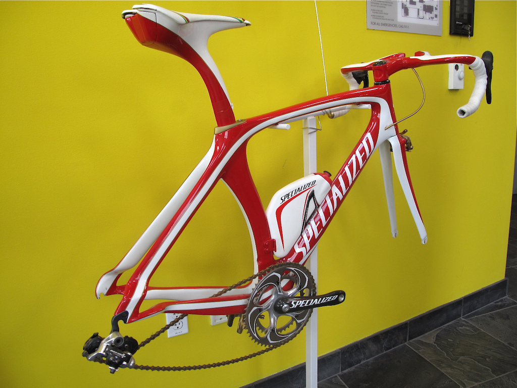 Материал рамы велосипеда. Расцветки велосипедов. Дизайнерские рамы велосипеда. Покраска велосипеда. Покрасить раму велосипеда.