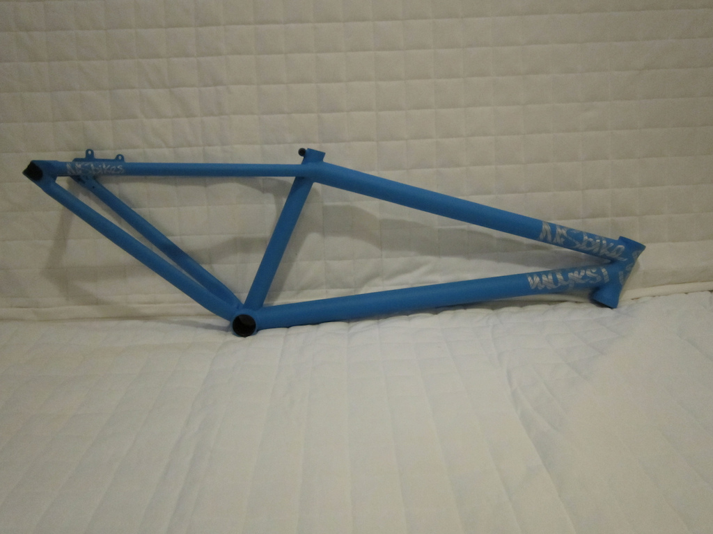 My new bike for 2011 :)
2011 NS Majesty in blue.
was around 1K for the frame