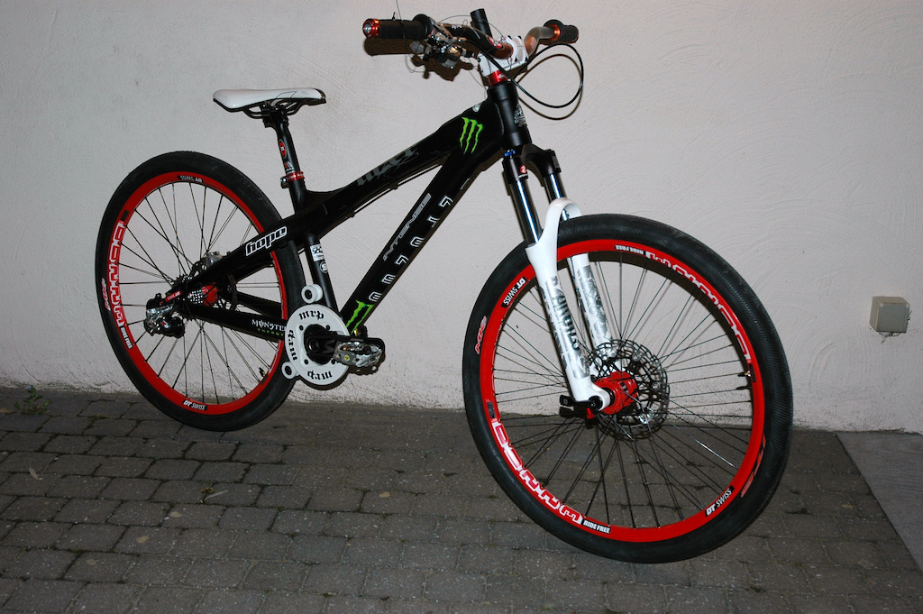 My new tazer ht.
can't wait to try it out :-)