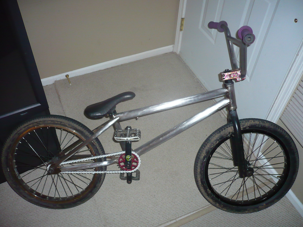 just sanded the bars and frame what color should i paint em?