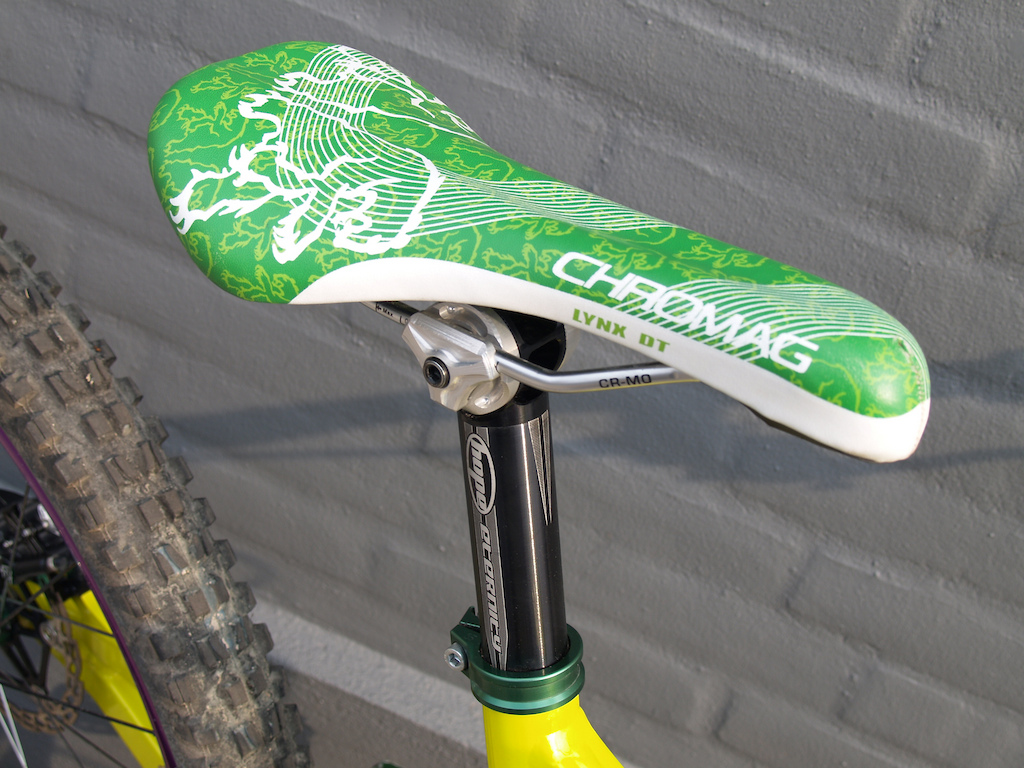 Transition TR250
No Ass/Face - https://www.facebook.com/noassface
Race Face
Hope
Chromag
Fox
Chris King