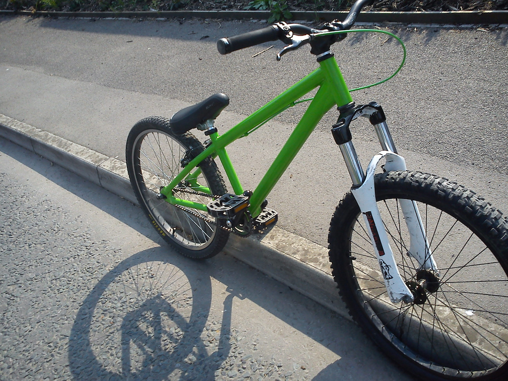 barcode 2 thirds nice setup 1 big mark also some little ones contact me if you want details