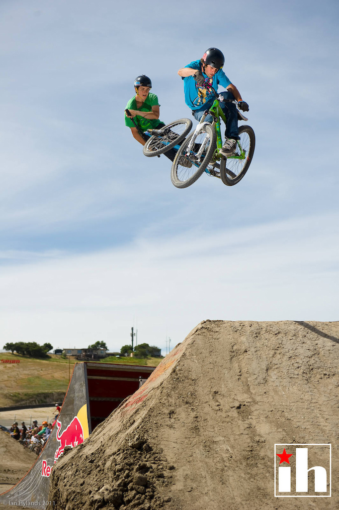Brendan Howey and Ryan Howard at the 2011 Sea Otter Jump Jam and Best Whip contest