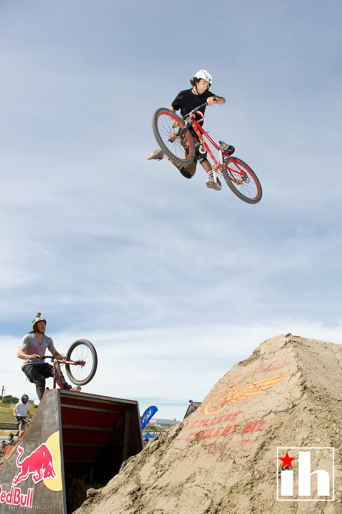 Alex Reveles at the 2011 Sea Otter Jump Jam and Best Whip contest