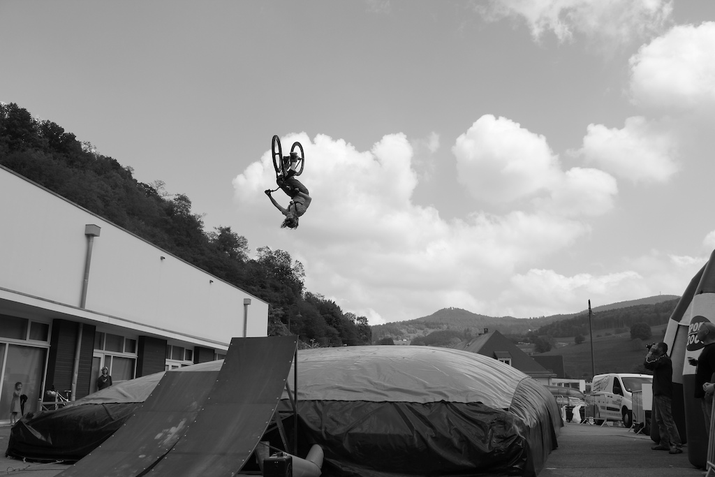 Backflip (little table top)