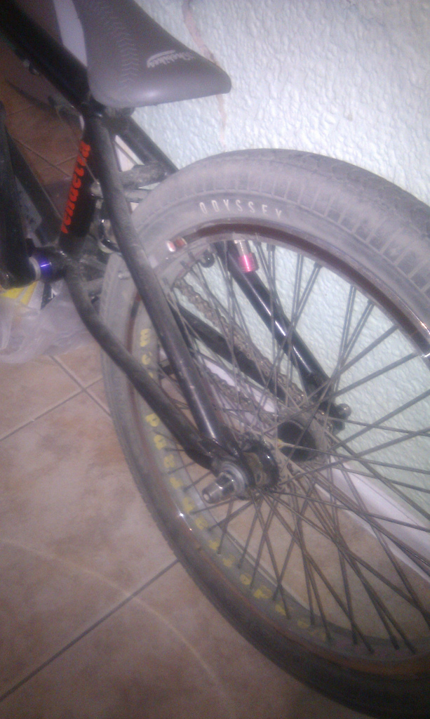 profile cranks, profile purple bb,superstar frame,odyssey forks, s&amp;m bars, s&amp;m stem,
odyssey wheels with TI axles.