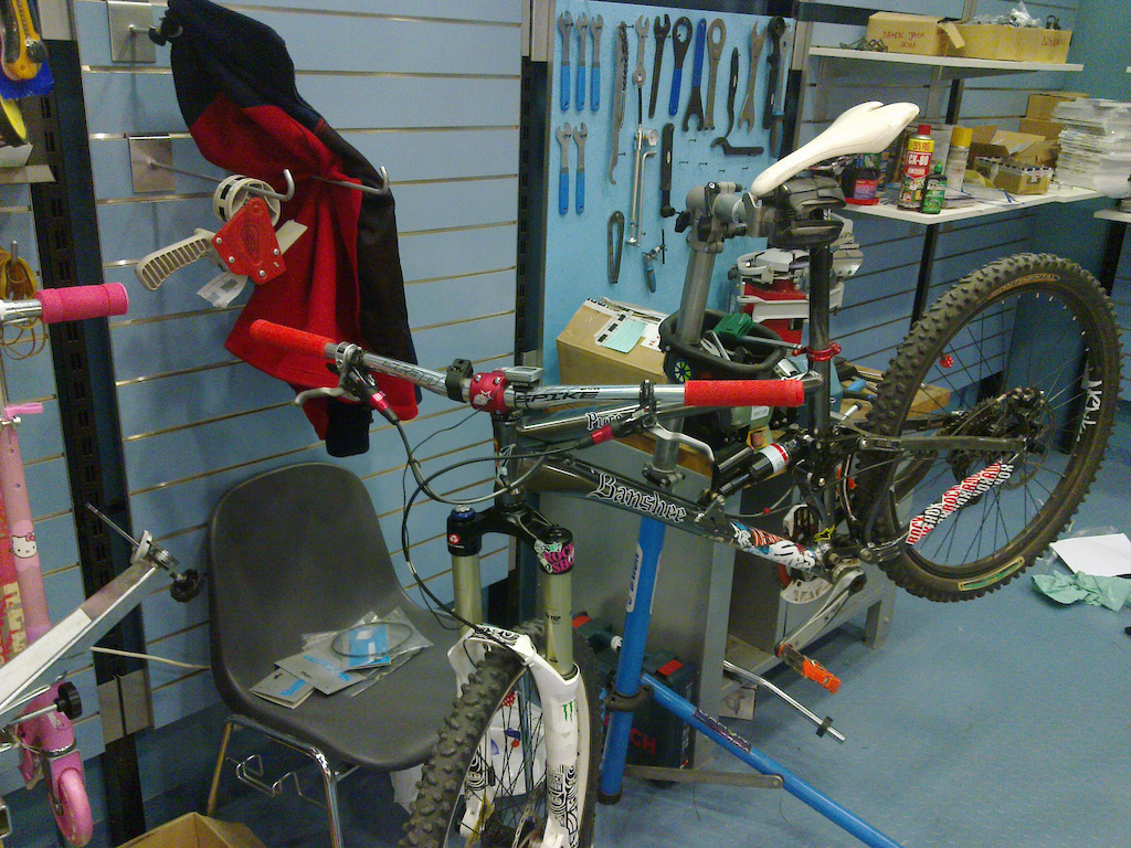 grips, stem oh... and new frame