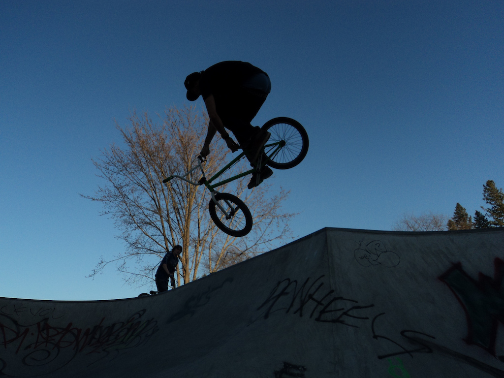 toboggan over bowl hip