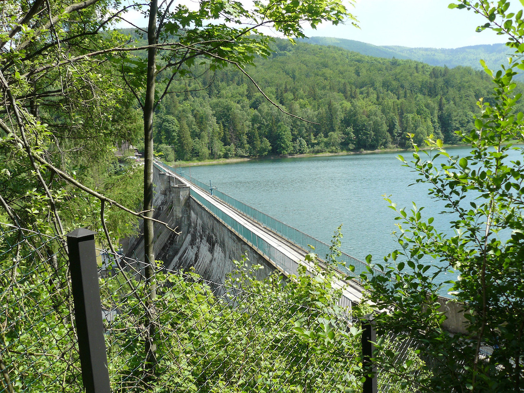 Dam in Wapienica