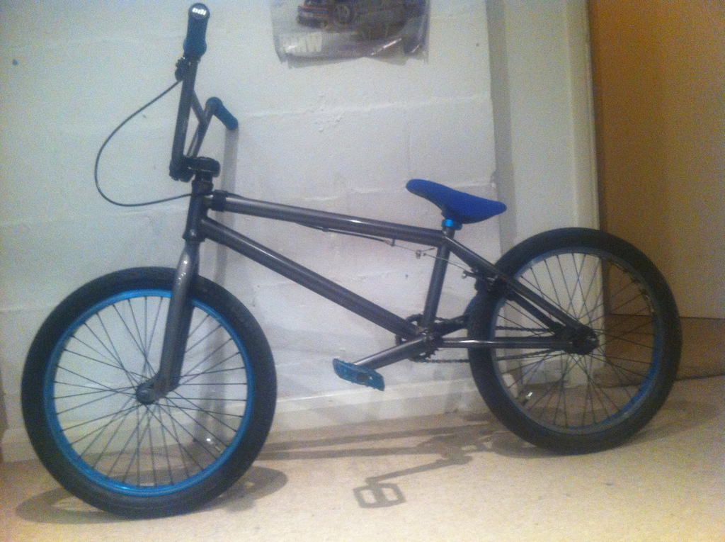 My sexy bike Proper grips, Eclat pivotal seat, WTP seat post, amity Jesus forks, Wtp losckstock bars, alienaition rims on alienaition hubs and odi bar ends
