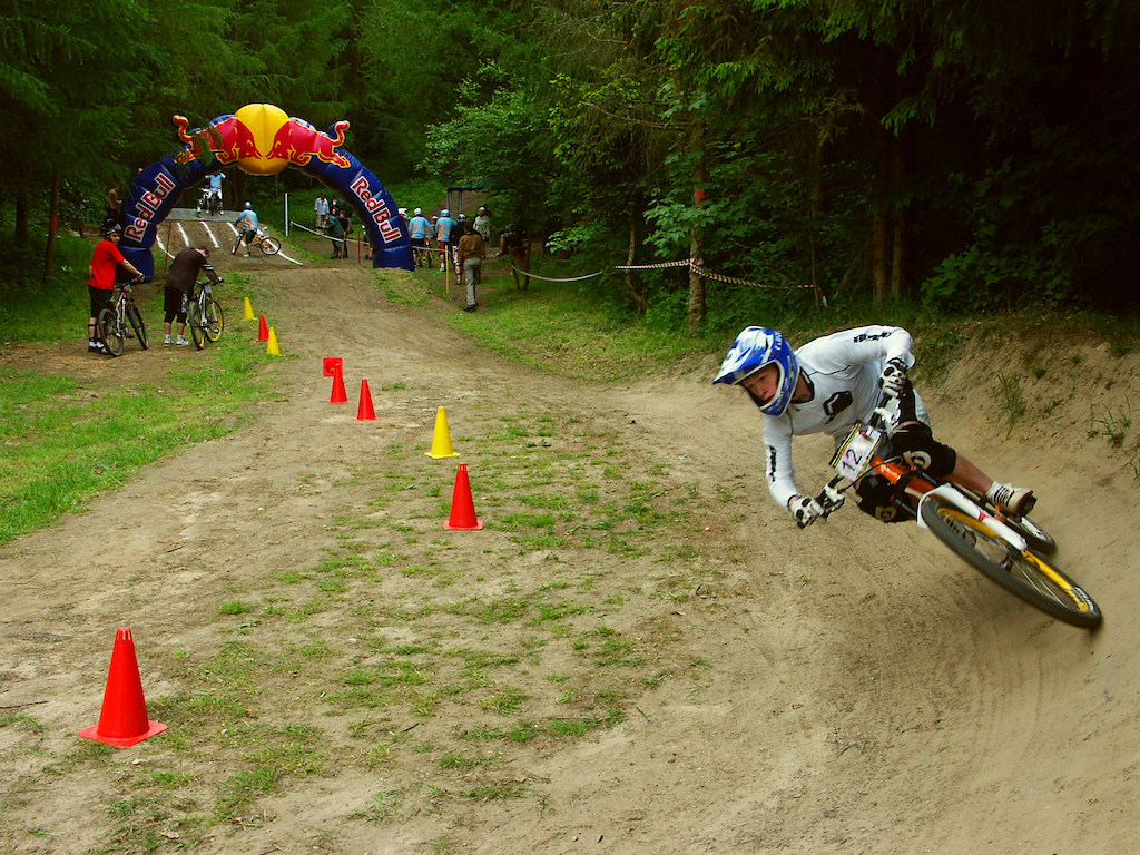 Railing a berm