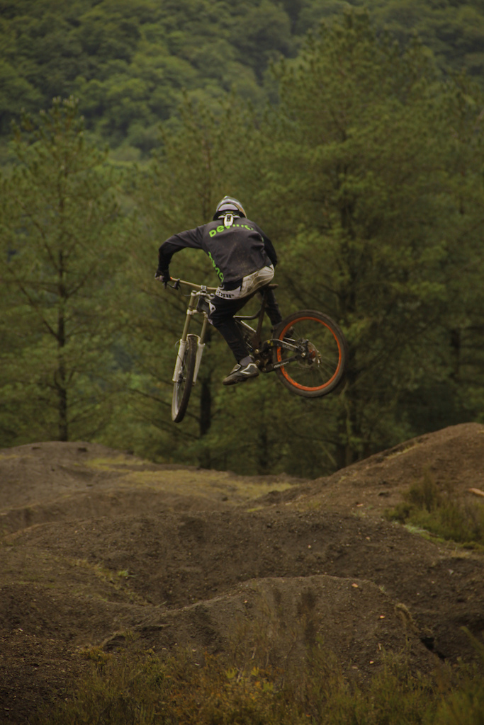 Photos of Josh Ash training, riding and racing for Devinci and Haven Distribution.
