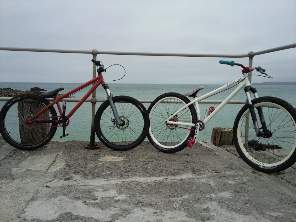 gusset bars and stem