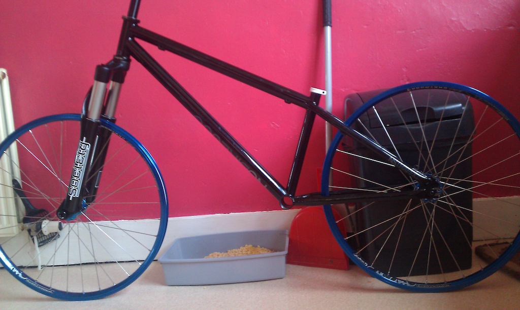 NS Traffic frame, Dartmoor Fortess wheels, Society Xeno 80mm forks.

Excuse the shitty photo quality, it was taken with my phone. Better photos to follow.