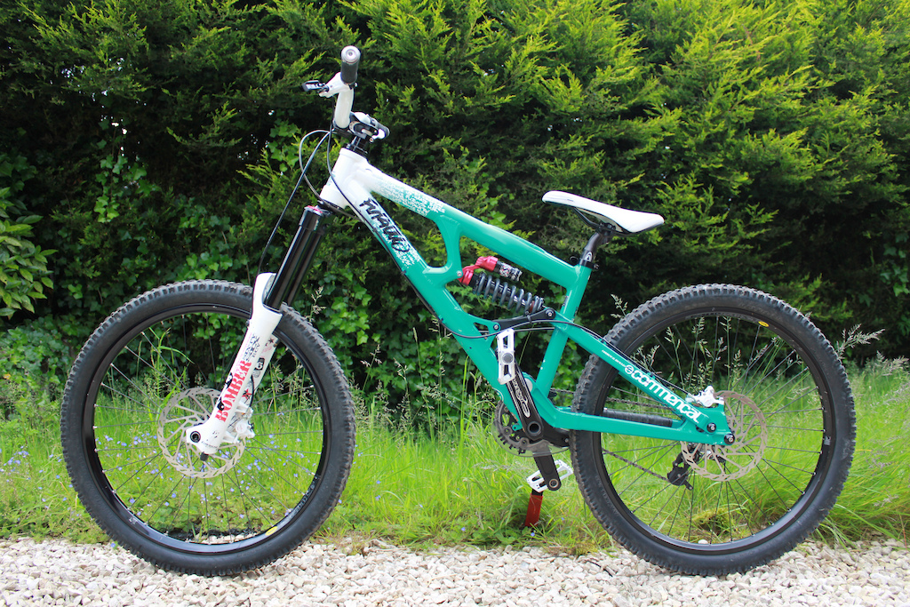 Commencal Furious