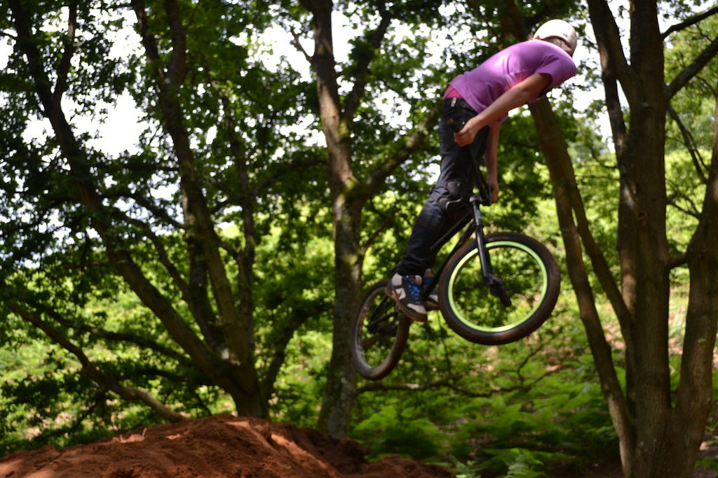 Sam's 1st jump in 6 months, and he tries a 3 XD