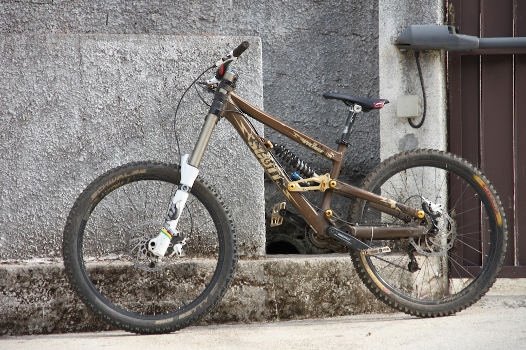 Scott voltage fr 20