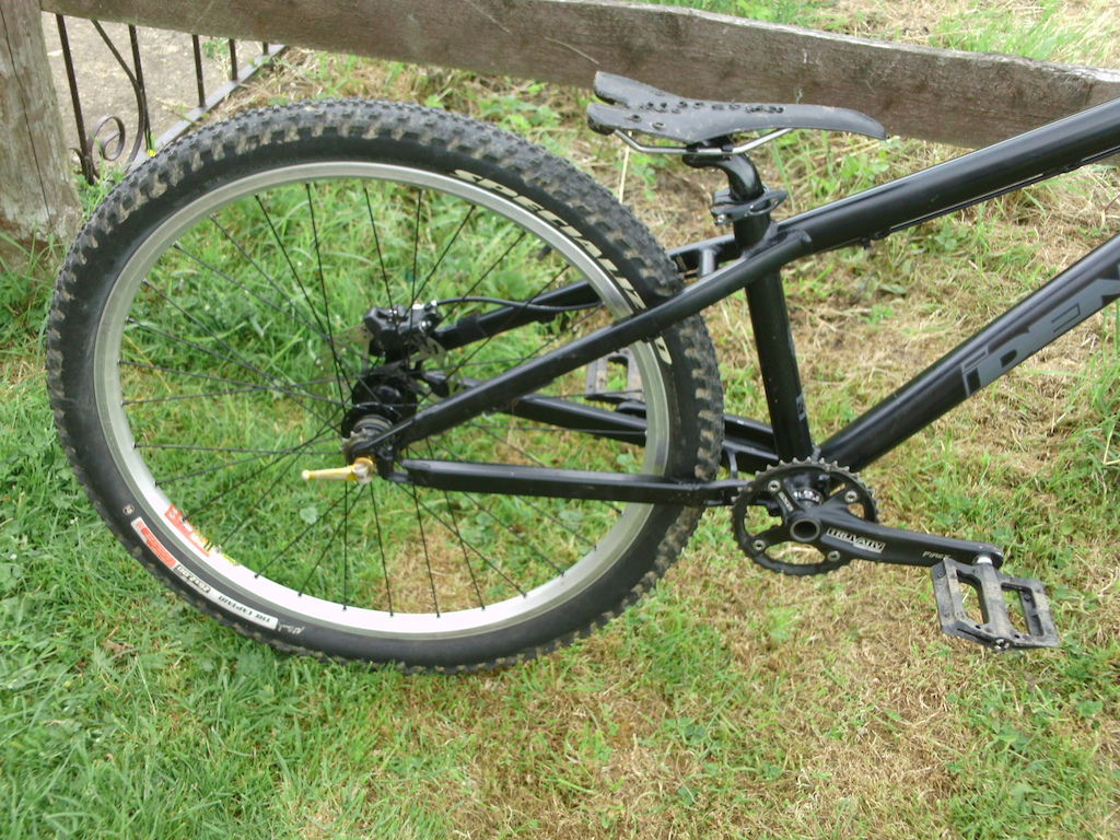 Krisis SL 24.5lbs