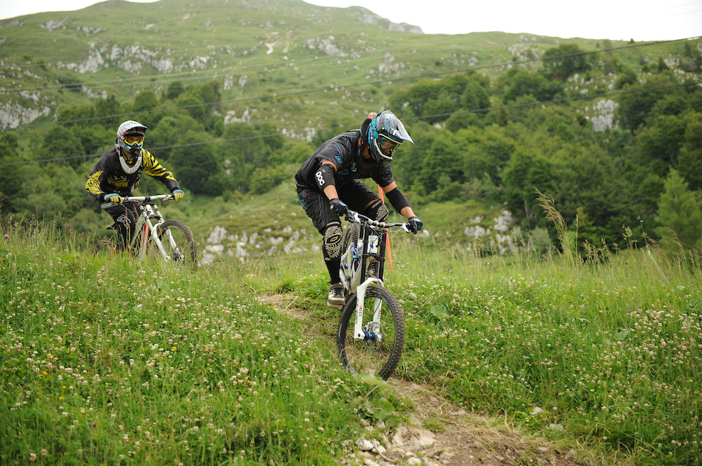 dh race