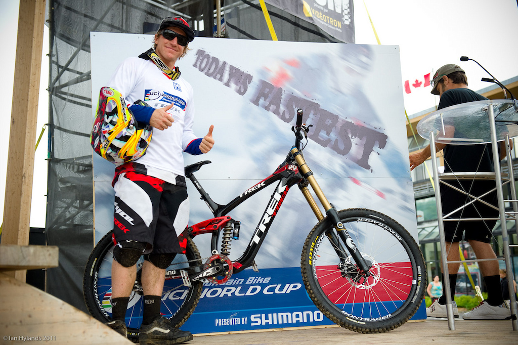 Aaron Gwin, stoked on his win and the new bike!