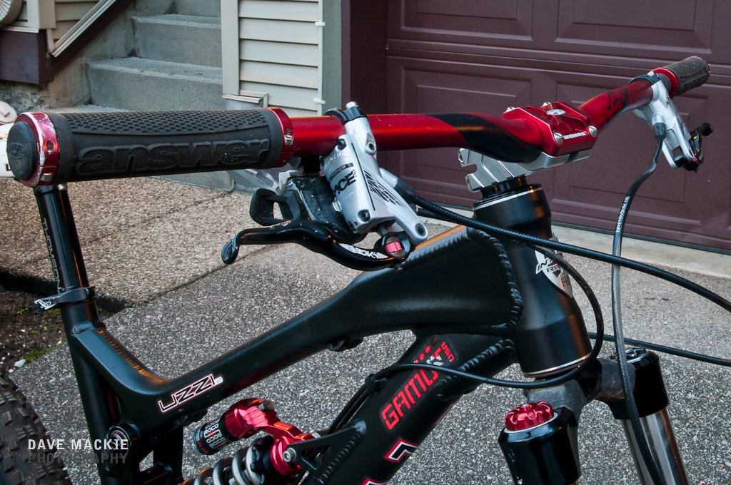2009 Intense Uzzi