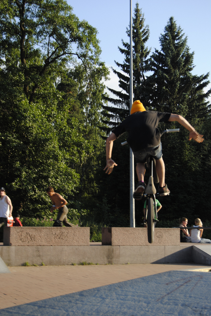 corner no hand