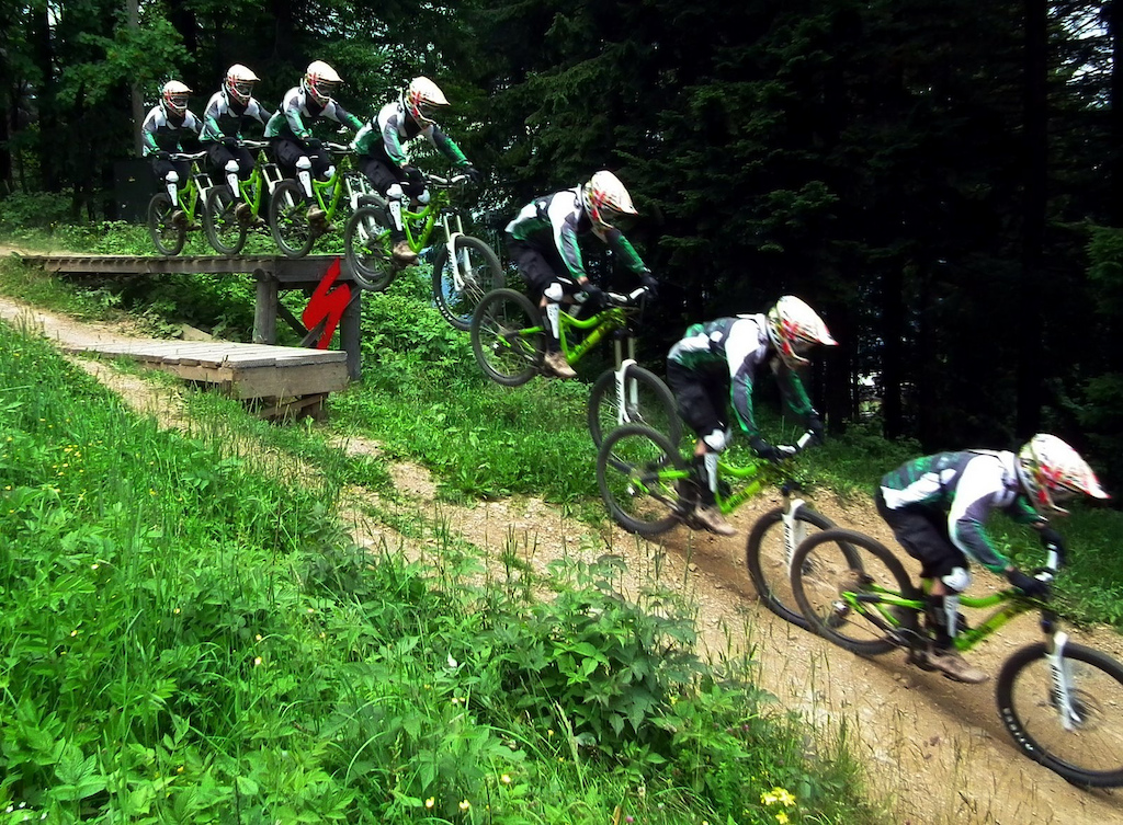 top of the freeride course
photo &amp; sequence by tomidny