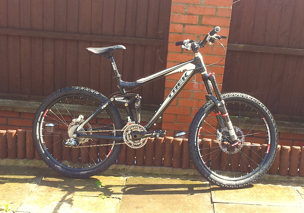 Trek EX8